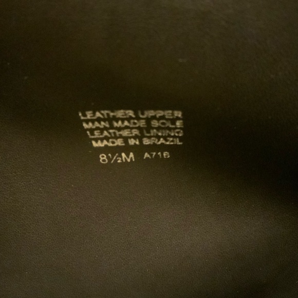 ⭐️⭐️⭐️SOLD⭐️⭐️⭐️Tory Burch Brown patent leather Riding boots Size 8.5 - Picture 5 of 11